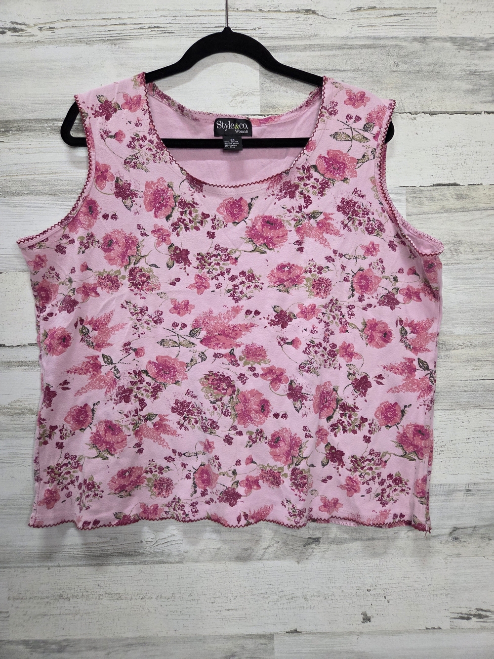 Plus Grannycore 90s Pink Floral Tank Size 2X